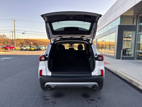 New 2026 Ford Escape Active image 7