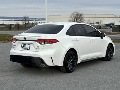 Used 2025 Toyota Corolla SE image 24
