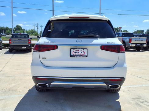 Used 2023 Mercedes-Benz GLS 450 4MATIC image 7