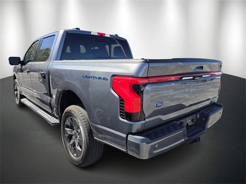 Used 2023 Ford F150 Lightning Lariat w/ Max Trailer Tow Package image 6