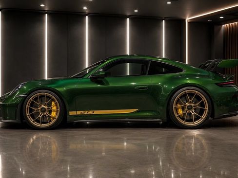 Used 2026 Porsche 911 GT3 RWD image 5