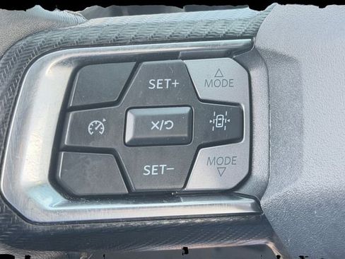 Used 2024 Ford Mustang Premium RWD image 23
