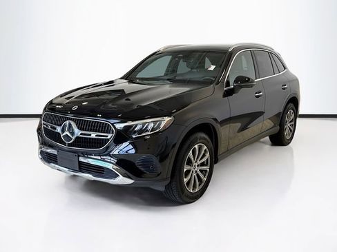 Certified 2026 Mercedes-Benz GLC 300 4MATIC image 1
