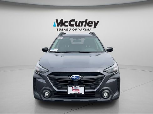 Certified 2025 Subaru Outback Onyx Edition AWD/4WD image 9