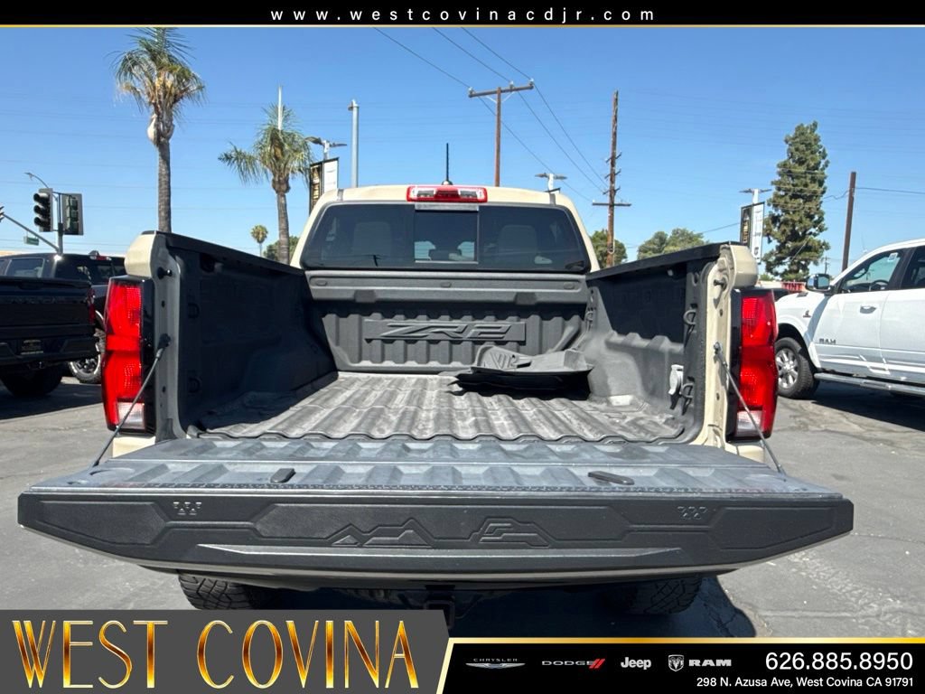 Used 2024 Chevrolet Colorado ZR2 AWD/4WD image 30