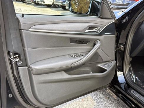 Certified 2023 BMW 530i 530i w/ Convenience Package image 16