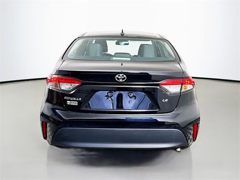Certified 2024 Toyota Corolla LE image 7