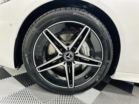 Used 2025 Mercedes-Benz C 300 4MATIC Sedan image 8