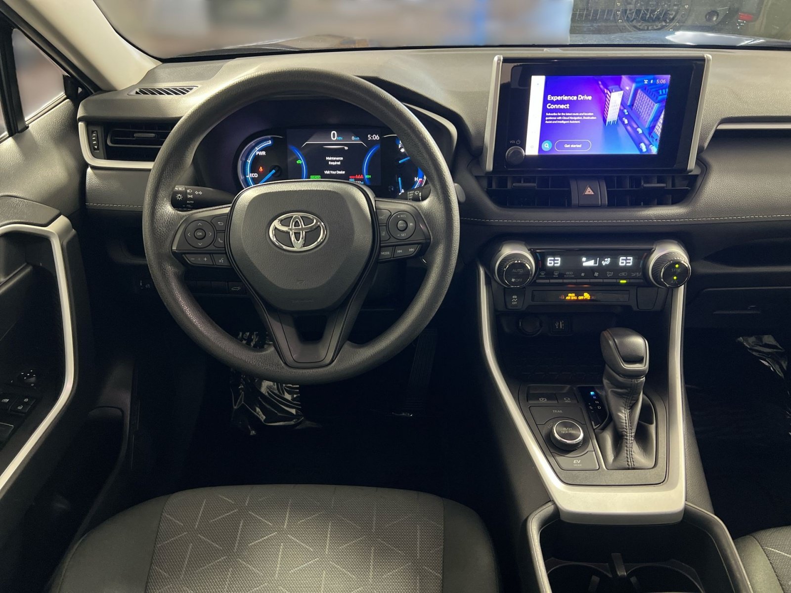 Used 2023 Toyota RAV4 XLE w/ Convenience Package AWD/4WD image 23