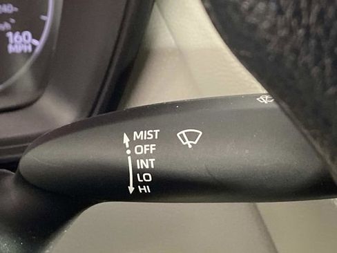 Used 2025 Toyota Corolla LE FWD image 18