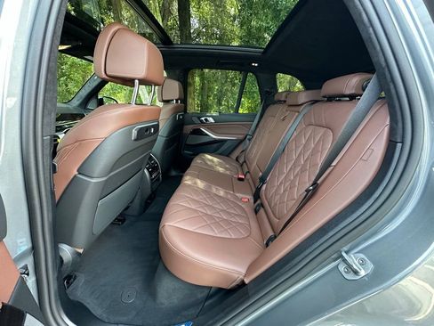 New 2026 BMW X5 xDrive40i w/ M Sport Package AWD/4WD image 22