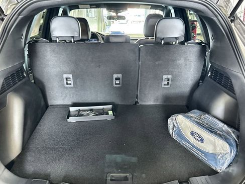 New 2026 Ford Escape ST-Line w/ Cold Weather Package FWD image 28