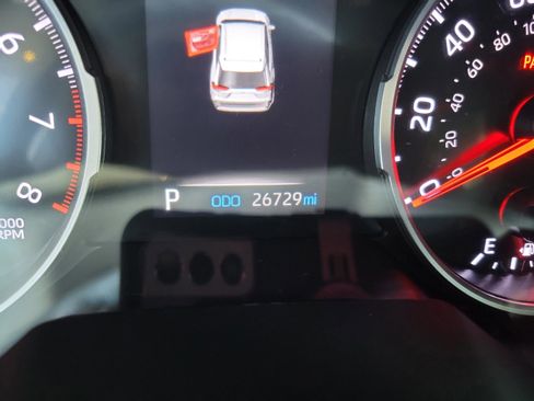 Used 2021 Toyota RAV4 XLE image 15