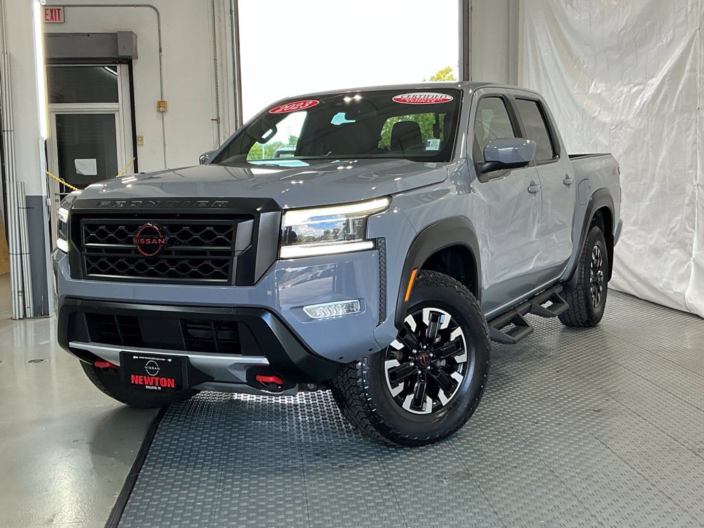 Used 2023 Nissan Frontier PRO-4X w/ Tow Package AWD/4WD image 2