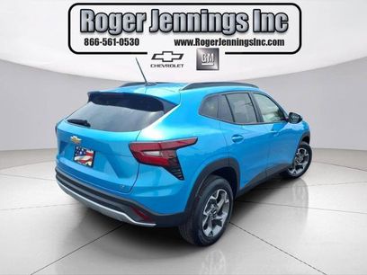 Used 2026 Chevrolet Trax LT w/ Driver Confidence Package