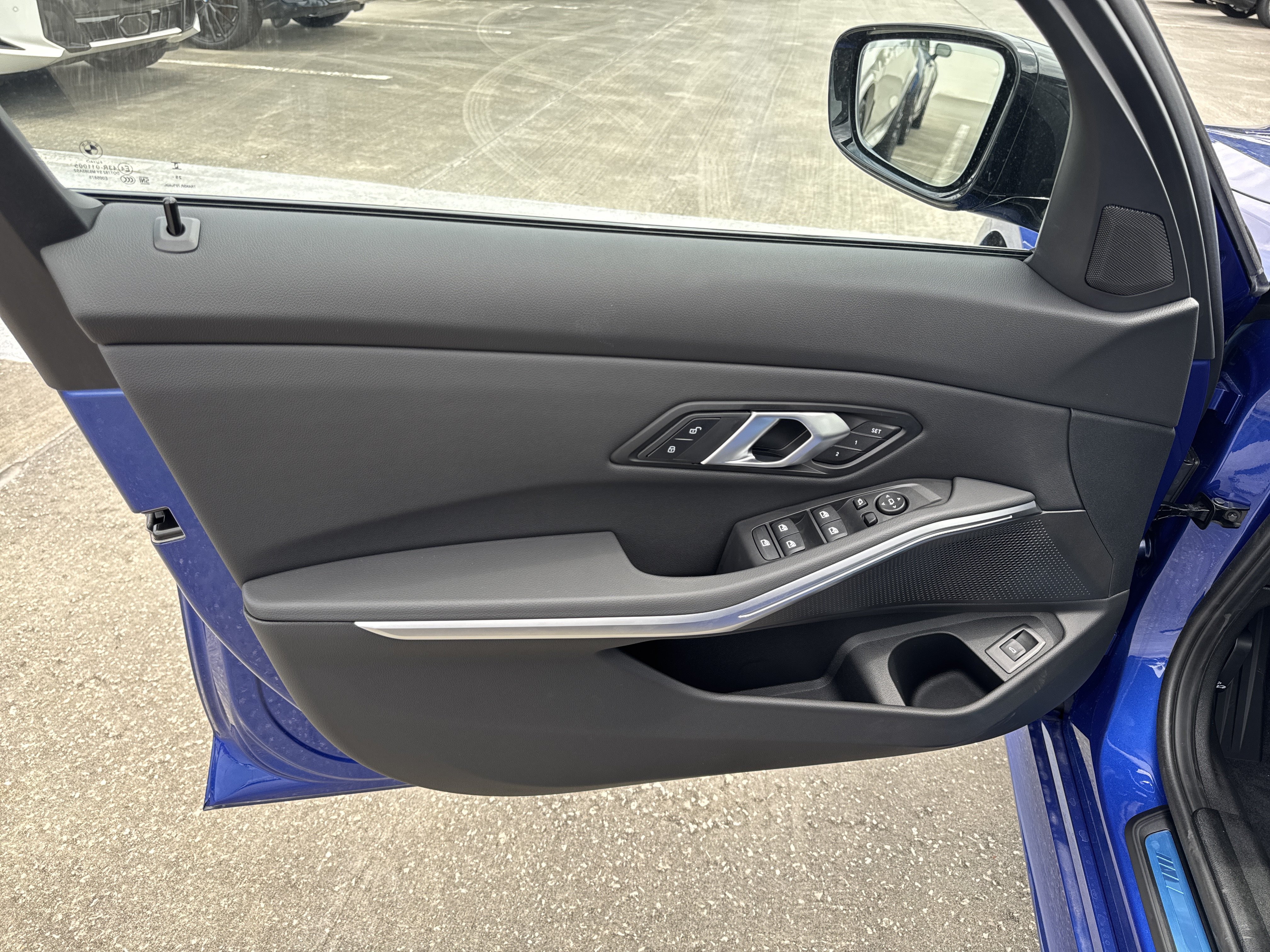 New 2026 BMW 330i Sedan w/ M Sport Package RWD image 13