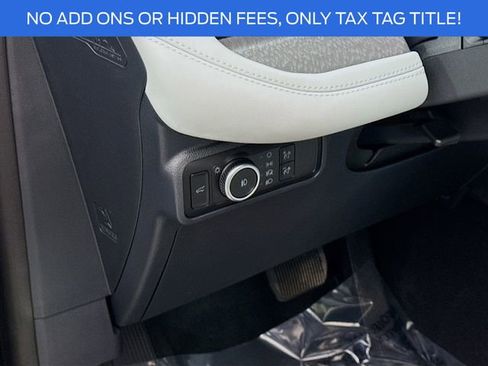 New 2026 Ford Explorer Platinum image 10