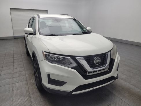 Used 2020 Nissan Rogue S FWD image 13