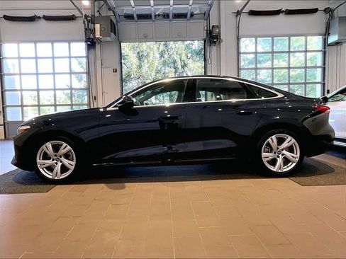 Used 2025 Audi A5 2.0T Premium w/ Convenience Package AWD/4WD image 3