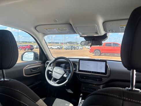 Used 2025 Ford Bronco Sport Big Bend image 26