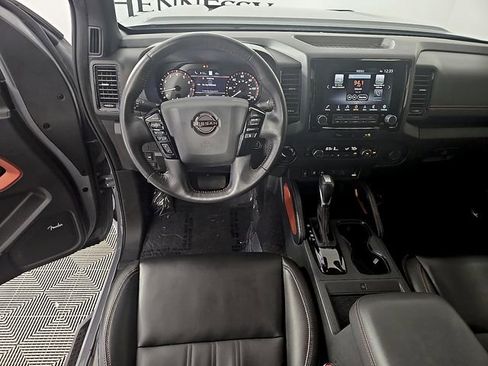Used 2023 Nissan Frontier PRO-4X w/ Pro-4X Premium Package image 12