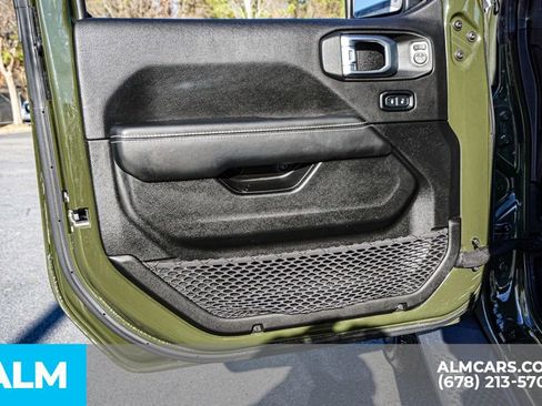 Used 2022 Jeep Wrangler Unlimited Sahara w/ Dual Top Group image 49