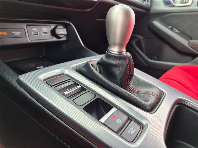 Used 2024 Honda Civic Type R image 13