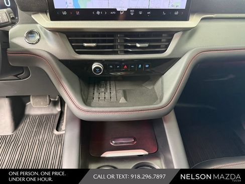 Used 2025 Ford Explorer ST-Line w/ Premium Package RWD image 29