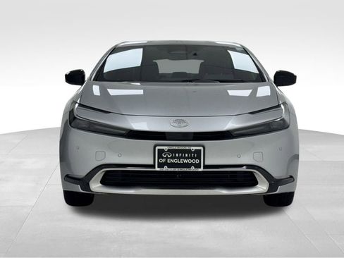 Used 2024 Toyota Prius Prime Premium image 2
