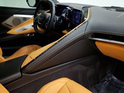 Used 2023 Chevrolet Corvette Stingray Premium Cpe w/ Z51 Performance Package RWD image 37