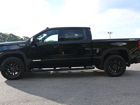 Used 2024 GMC Sierra 1500 Elevation image 7