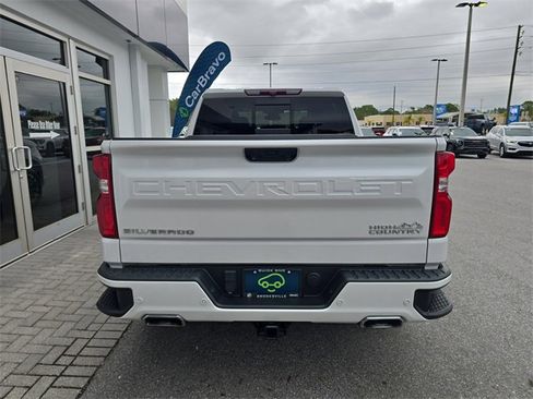 Certified 2023 Chevrolet Silverado 1500 High Country w/ Z71 Off-Road Package image 8