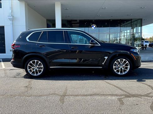 Certified 2025 BMW X5 xDrive40i w/ Premium Package image 34