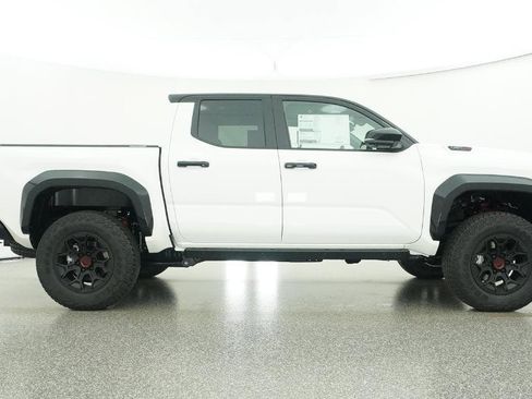 New 2026 Toyota Tacoma TRD Pro AWD/4WD image 19