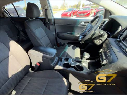 Used 2019 Kia Sportage LX AWD/4WD image 15