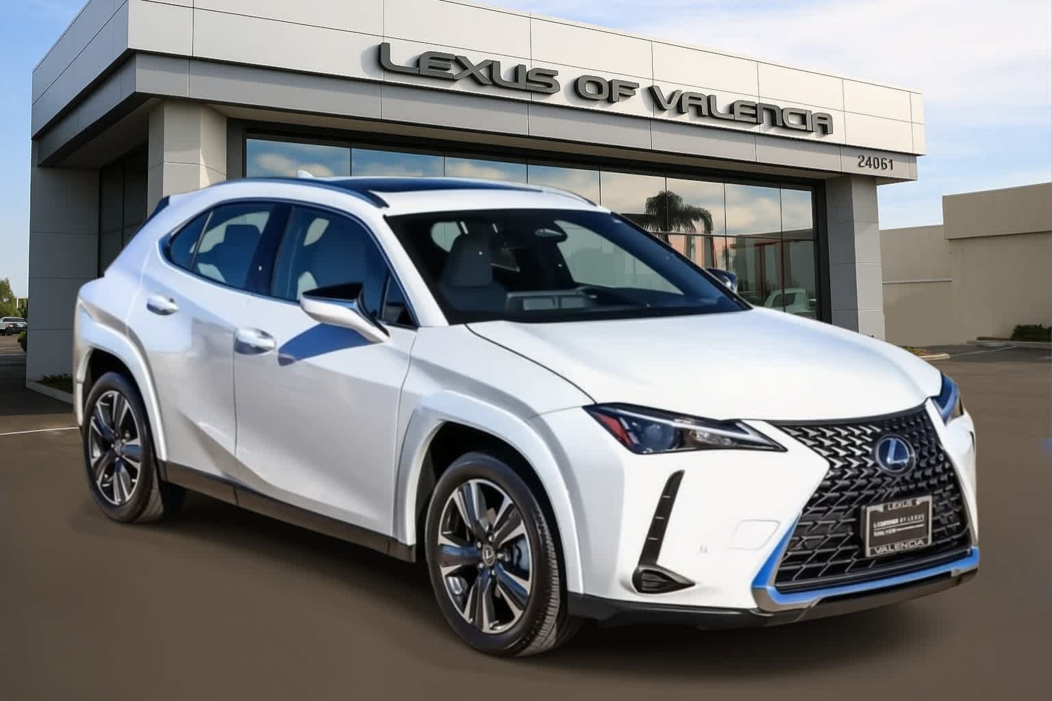 Certified 2026 Lexus UX 300h FWD w/ Accessory Package (Z2) image 5
