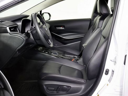 Used 2023 Toyota Corolla XLE image 22