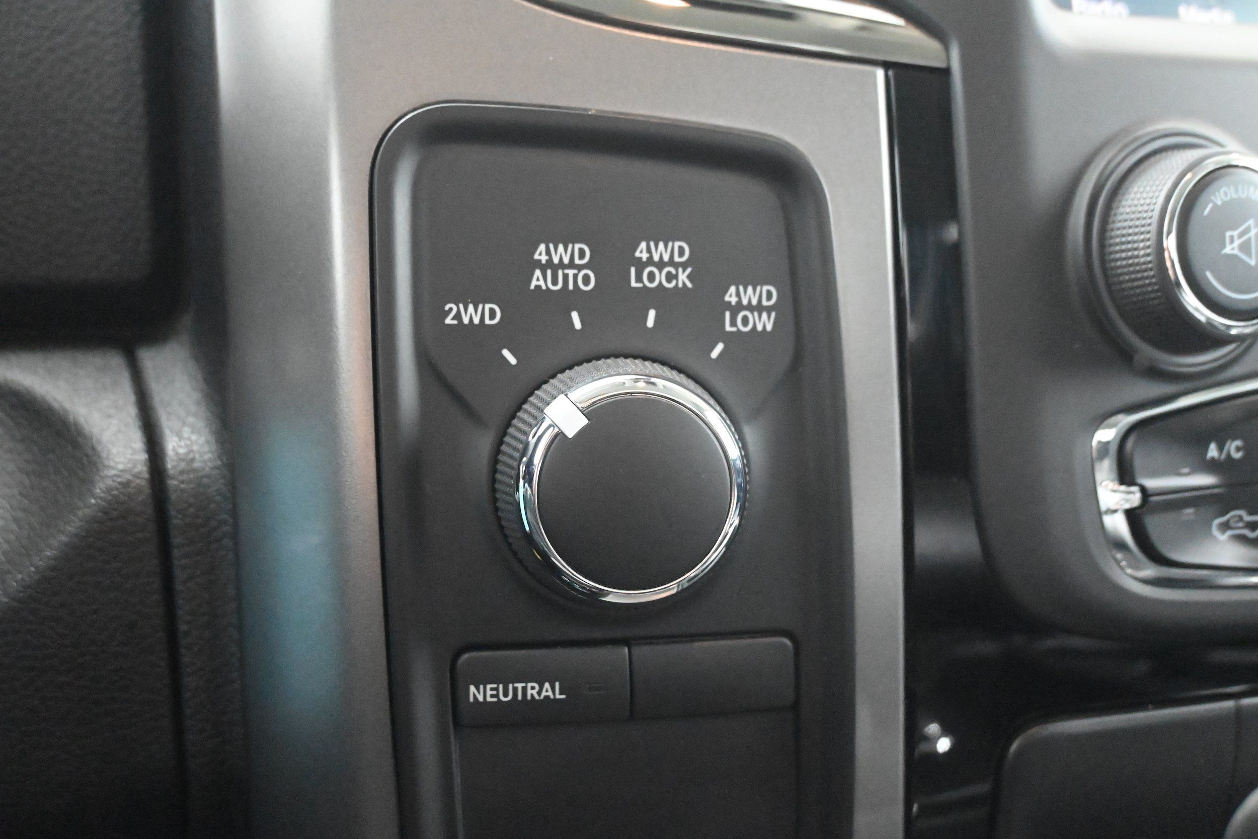 Used 2013 RAM 1500 Sport AWD/4WD image 11