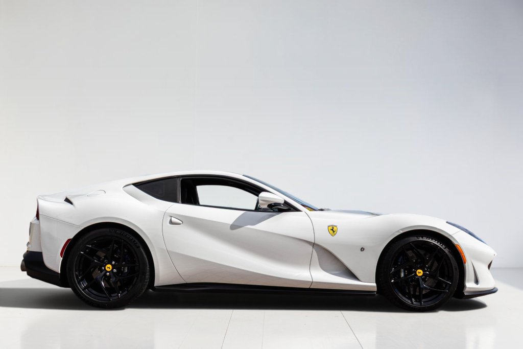Certified 2019 Ferrari 812 Superfast RWD image 3