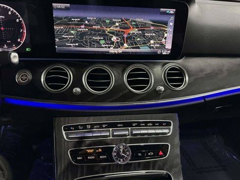 Used 2020 Mercedes-Benz E 450 4MATIC Sedan image 33