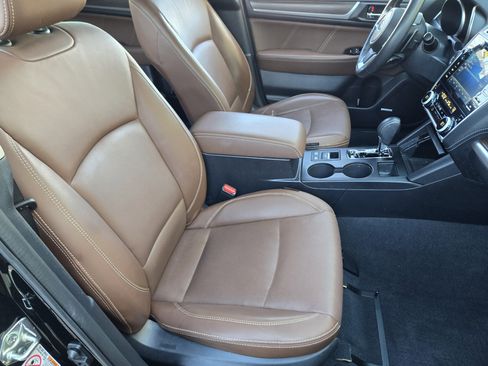 Used 2018 Subaru Outback 3.6R Touring image 22