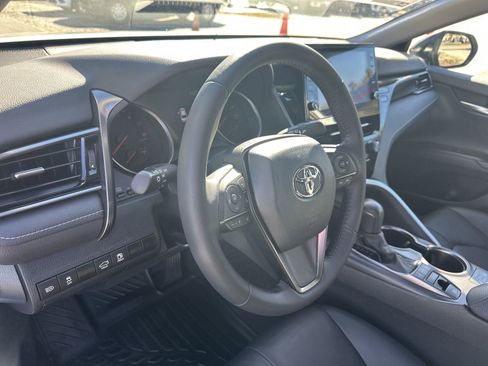 Used 2023 Toyota Camry XSE image 19