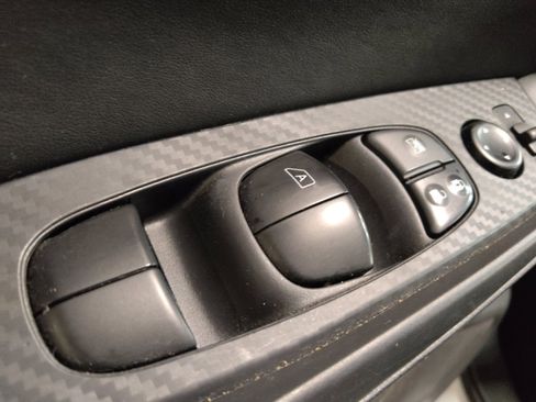 Used 2024 Nissan Sentra SV FWD image 27