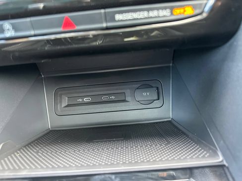 Certified 2023 Volkswagen Atlas SEL AWD/4WD image 73