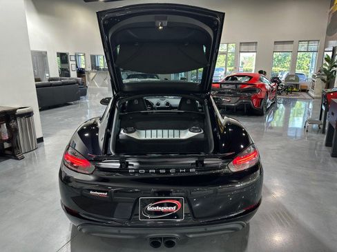 Used 2019 Porsche 718 Cayman RWD image 37