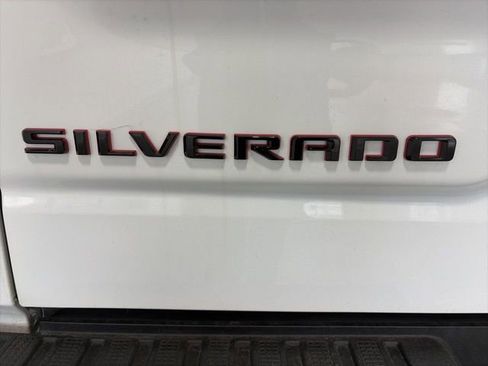 Used 2021 Chevrolet Silverado 1500 RST w/ Redline Edition AWD/4WD image 7