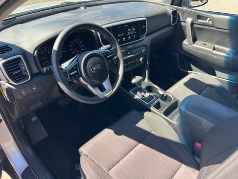 Used 2020 Kia Sportage LX AWD/4WD image 13