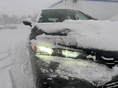 Used 2023 Honda Civic EX-L image 10