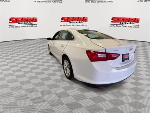 Used 2024 Chevrolet Malibu LT FWD image 7