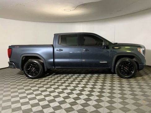 Used 2021 GMC Sierra 1500 Elevation w/ X31 Off-Road Package AWD/4WD image 4